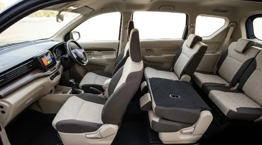 Toyota Rumion Interior – Spacious & Modern